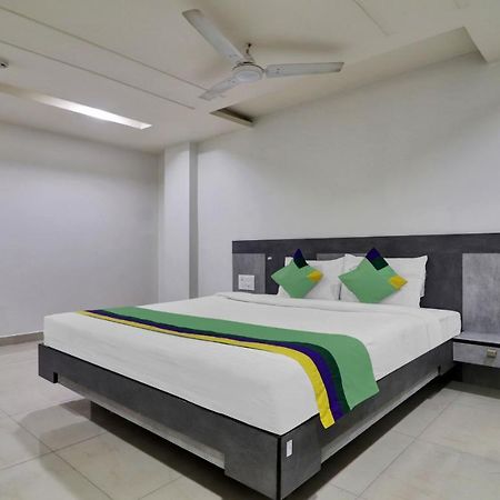 Hotel Vjr Residency By Hotelscart Хайдарабад Экстерьер фото